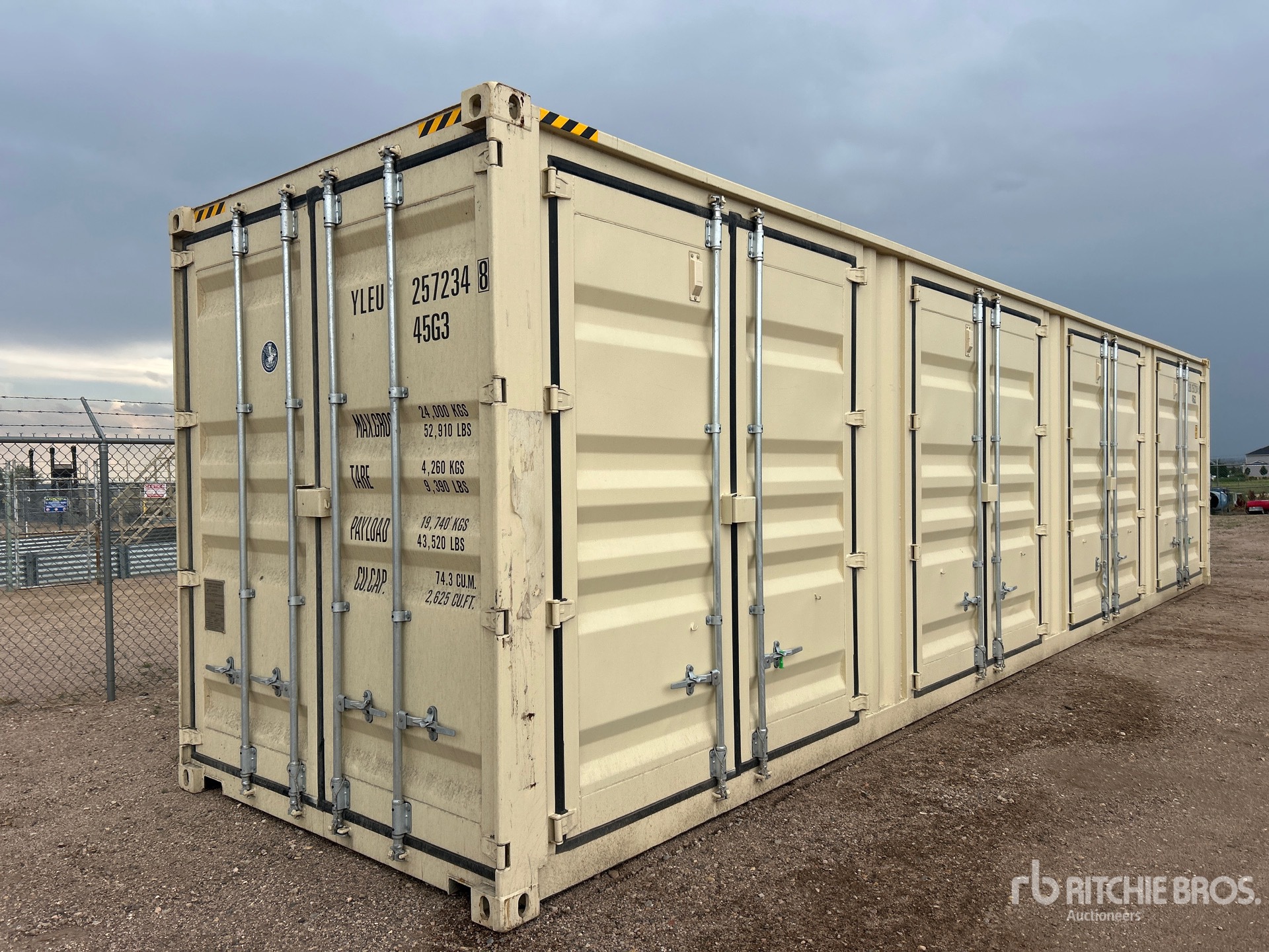 2026 40 ft High Cube Multi-Door Storage Container