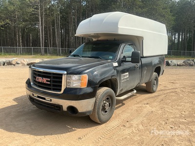 2007 GMC Sierra 2500HD 4x4 Pickup