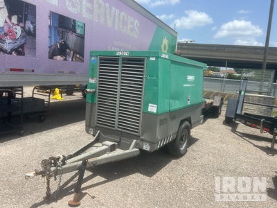 2017 Sullivan D375PDCU4SB 375 cfm Mobile コンプレッサー