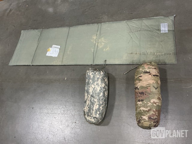 (4) Tents, (19) Self-Inflating Sleeping Mats & Assorted Items