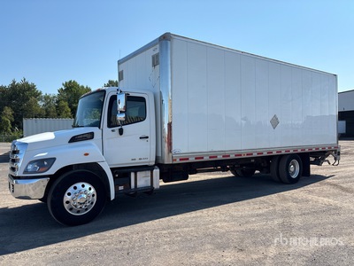 2017 Hino 358 4x2 Van Truck