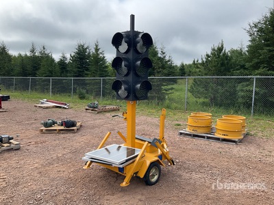 2025 Future FT-XHD34 Traffic Light (Unused)