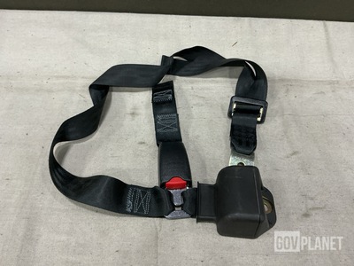 (39) Cadillac Gage Textron 217069 Vehicular Safety Belts