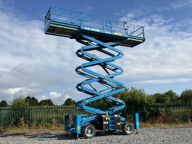 2019 Genie GS-5390 Diesel 4x4 Scissor Lift