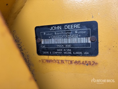 2013 John Deere 300D Series II Knickgelenkter Muldenkipper