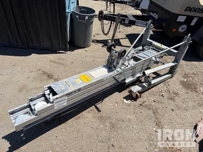 2019 (unverified) Sumner 2118 Material Hoist
