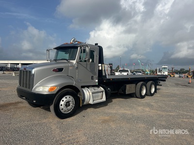 2015 Peterbilt 348 6x4 Autocarro con pianale rollback