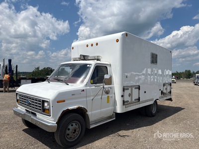 1986 Ford Econoline Cargo Van