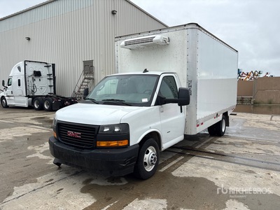 2023 GMC Savana G3500 4x2 Refrigerated Truck