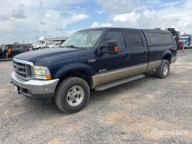 2003 Ford F-250 4x4 Crew Cab Pickup