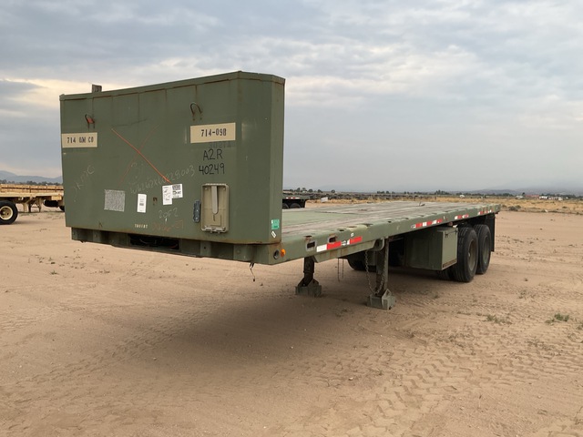 1991 Dynaweld M871A2R Flatbed Trailer