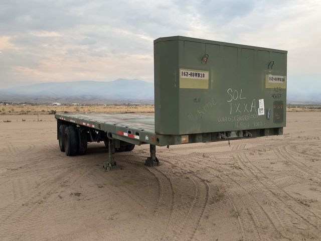Dynaweld M871A2R Flatbed Trailer