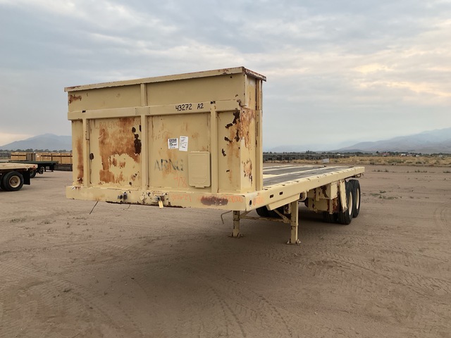 1995 Dynaweld M871A2 Flatbed Trailer