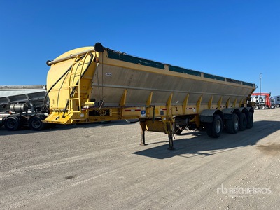 2003 Raglan 48 ft Quad/A Live Bottom Trailer