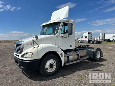 2006 Freightliner Columbia 120 T/A Day Cab Truck Tractor