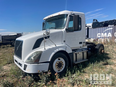2012 Volvo VNL T/A Day Cab Truck Tractor (Inoperable)
