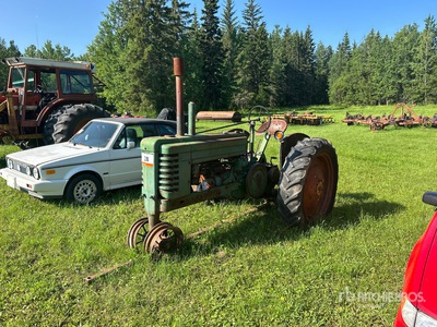 John Deere 2WD Narrow Front アンティーク トラック トラクター