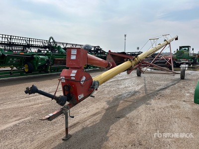 Westfield MK100-61 10 in x 61 ft Swing Grain Auger