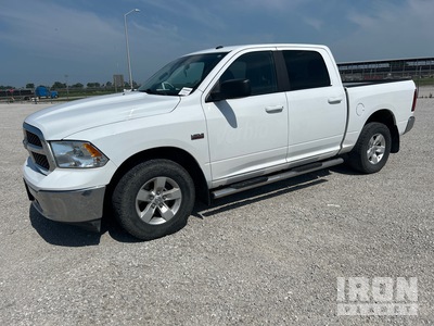 2021 Ram 1500 SLT 4x4 Crew Cab ピックアップ
