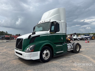 2016 Volvo VNL 4x2 S/A Day Cab Truck Tractor