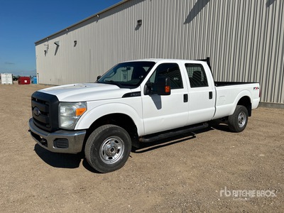 2012 Ford F-350 XL 4x4 Crew Cab Pickup