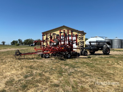 Morris Maxim II 29 ft Air Drill