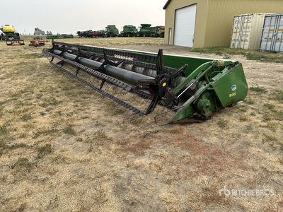 John Deere 930 30 ft Rigid Combine Header