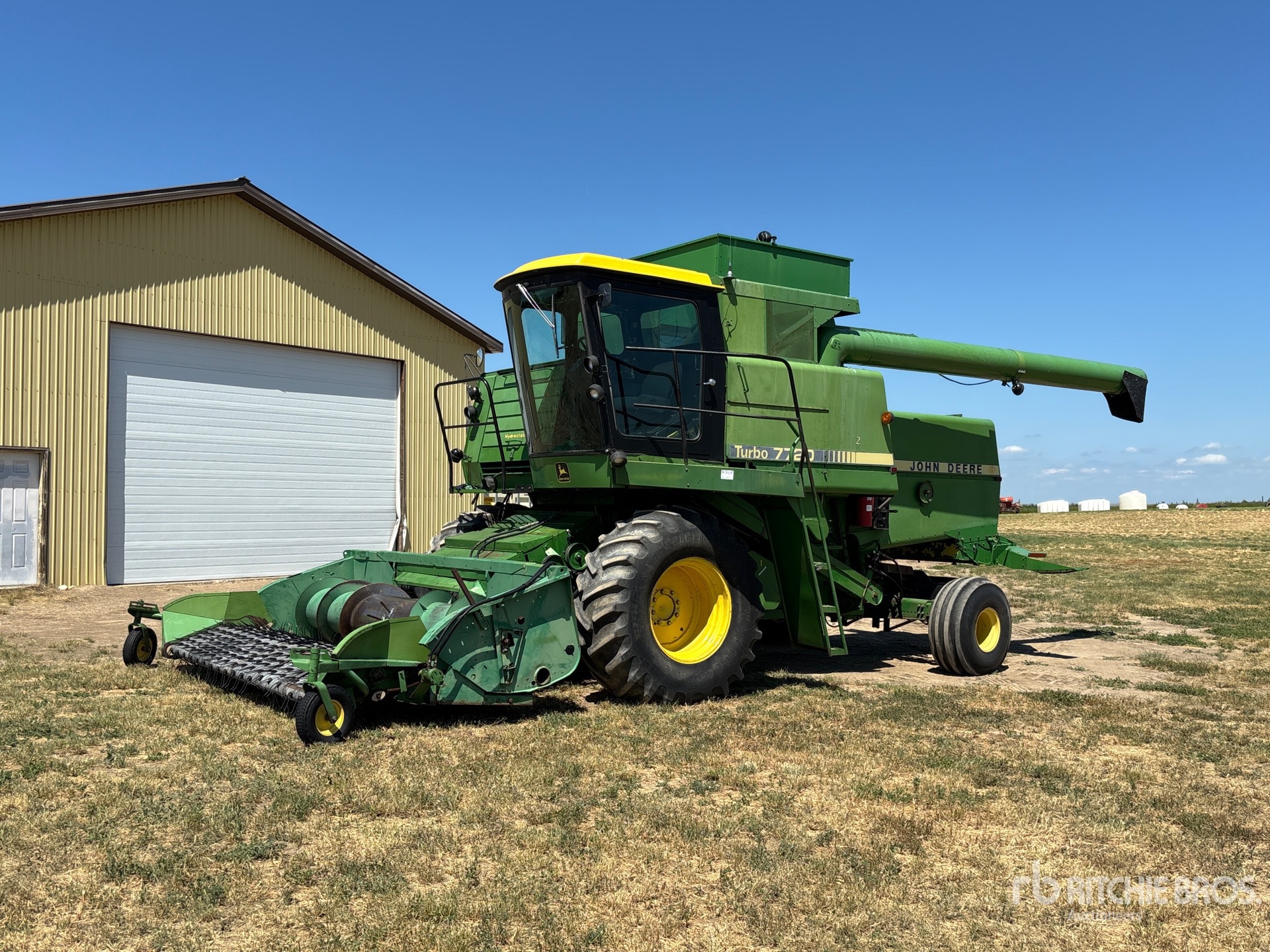1983 John Deere 7720 Combine Harvester