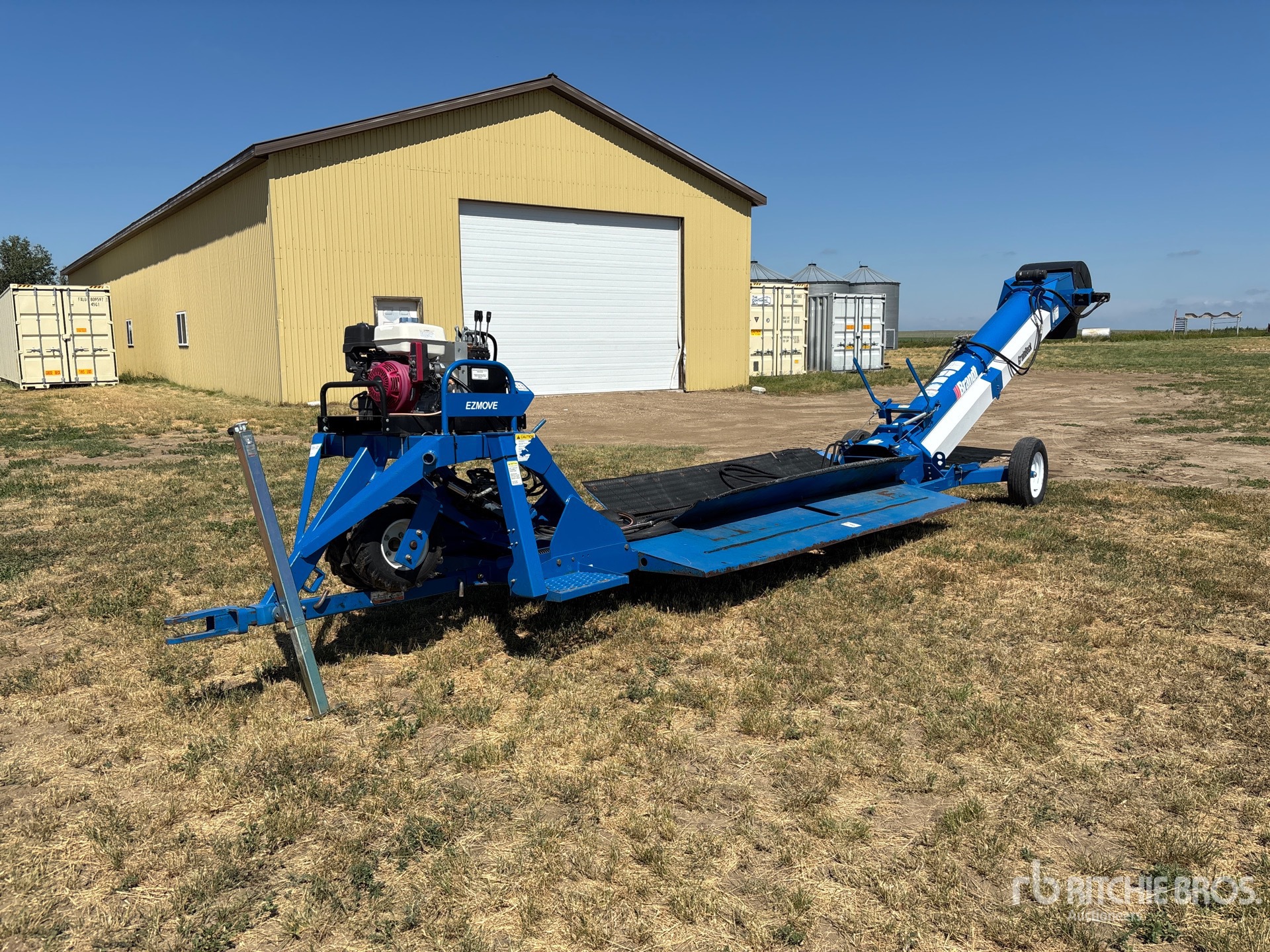 2016 Brandt 20 in x 30 ft Drive-Over Transfer GrainDeck Grain Conveyor