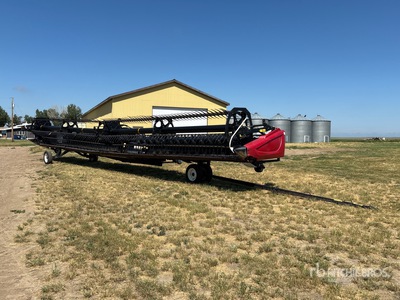 2014 MacDon FD45 45 ft Flex Draper Combine Header