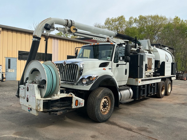 Vac-Con V311LHE-0 on 2012 International 7400 6x4 Vacuum Excavator Truck Vac-Con V311LHE-0 on 2012 International 7400 6x4 Vacuum Excavator Truck