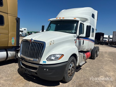 2020 International LT625 6x4 Tracteur Routier Couchette (Inoperable)