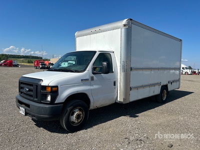 2017 Ford E450 4x2 Van Truck
