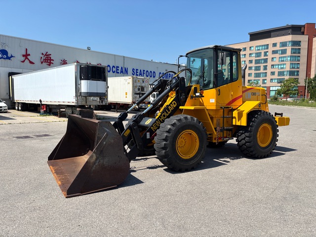 2000 New Holland LW130TC Wheel Loader 2000 New Holland LW130TC Wheel Loader