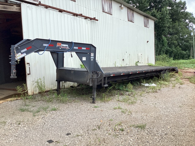 2025 HD Trailers 40 ft T/A Equipment Trailer