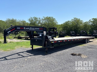 2025 East Texas 40 ft T/A Gooseneck Flatbed Trailer
