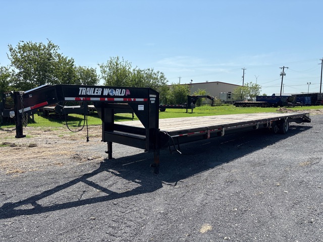 2023 Trailer World GS840MST 40 ft T/A Gooseneck Equipment Trailer
