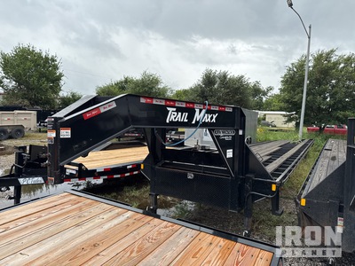 2025 Trail Maxx SD27-40 40 ft T/A Gooseneck Equipment Trailer