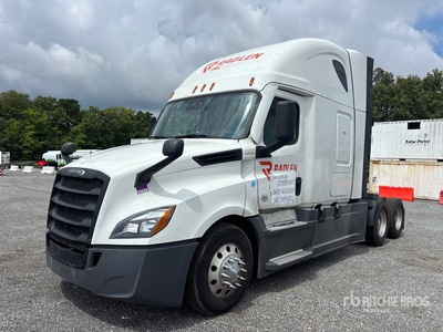 2021 Freightliner Cascadia 126 6x4 T/A Sleeper Truck Tractor