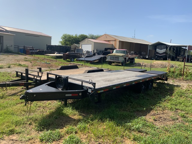 2025 East Texas 24 ft T/A Equipment Trailer