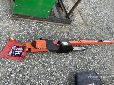 Saw Attachment - Fits Gehl 340