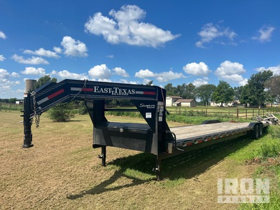 2025 East Texas 40 ft T/A Gooseneck Flatbed Trailer