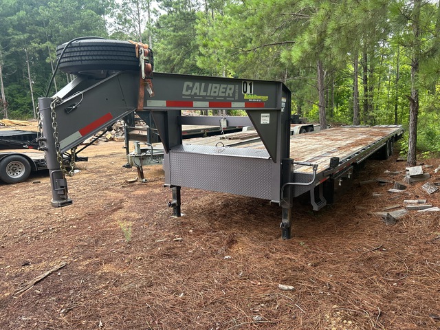 2025 Caliber Trailers 40 ft T/A Gooseneck Equipment Trailer
