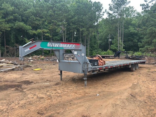 2024 Rawmaxx 34 ft T/A Gooseneck Equipment Trailer