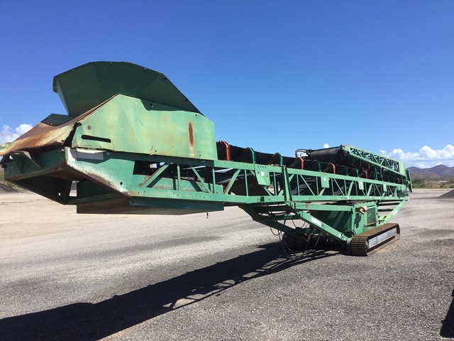 2012 McCloskey ST100T 36 in x 100 ft Tracked Stacking Conveyor