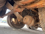 Underbody with Rear Drive Axle