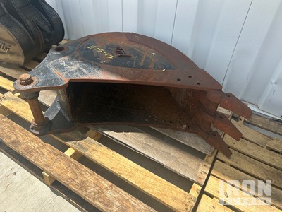 12 in Digging エクスカベーター用バケット - Fits JCB 85Z