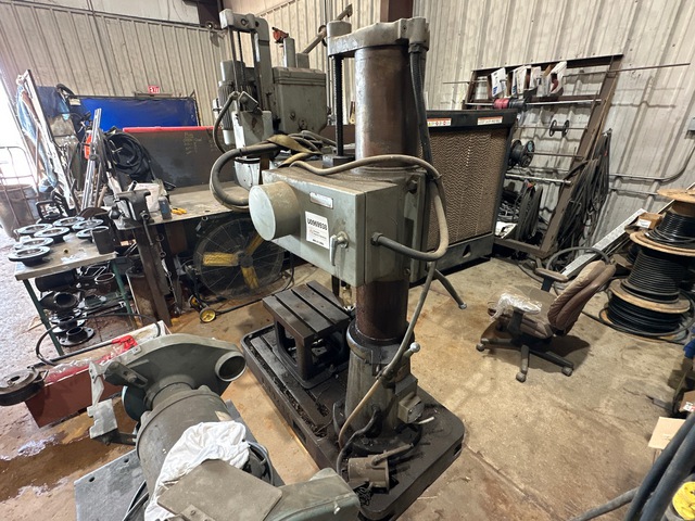 Mazak Holemaster Radial Arm Drill