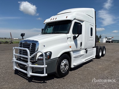 2016 Freightliner Cascadia 125 6x4 T/A Sleeper Truck Tractor