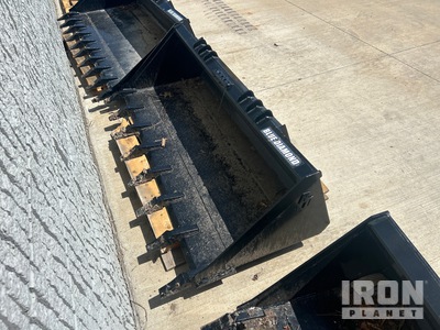Blue Diamond 108273 72 in General Purpose Skid Steer Bucket (Unused)